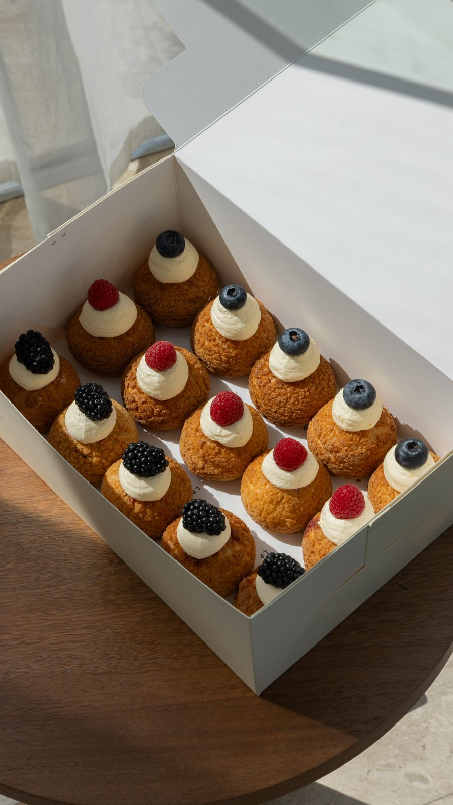 Mix Berries choux